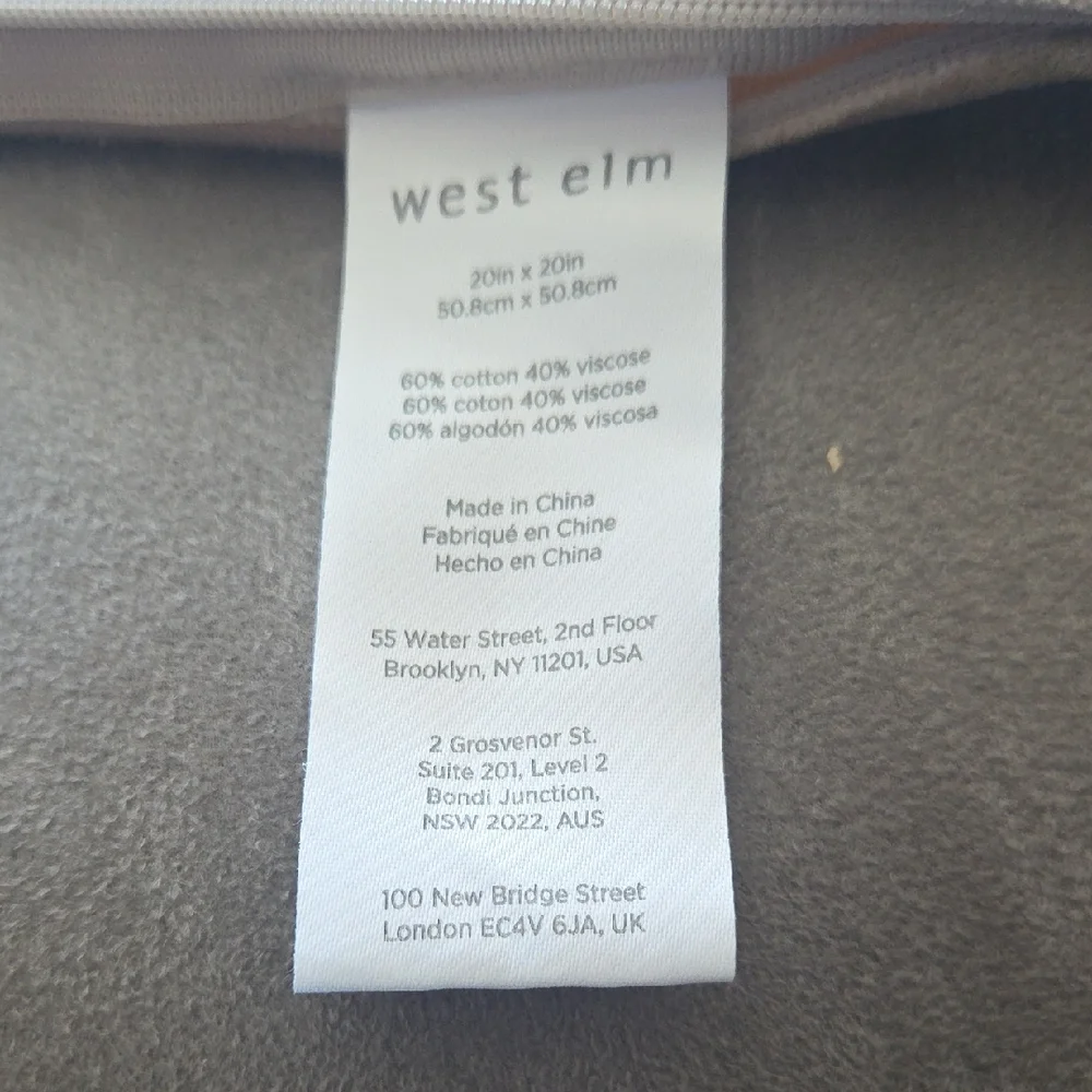 West Elm Soft Gold Cream 4 Zippered Pillow Covers 19x19 All 4 Included In Price